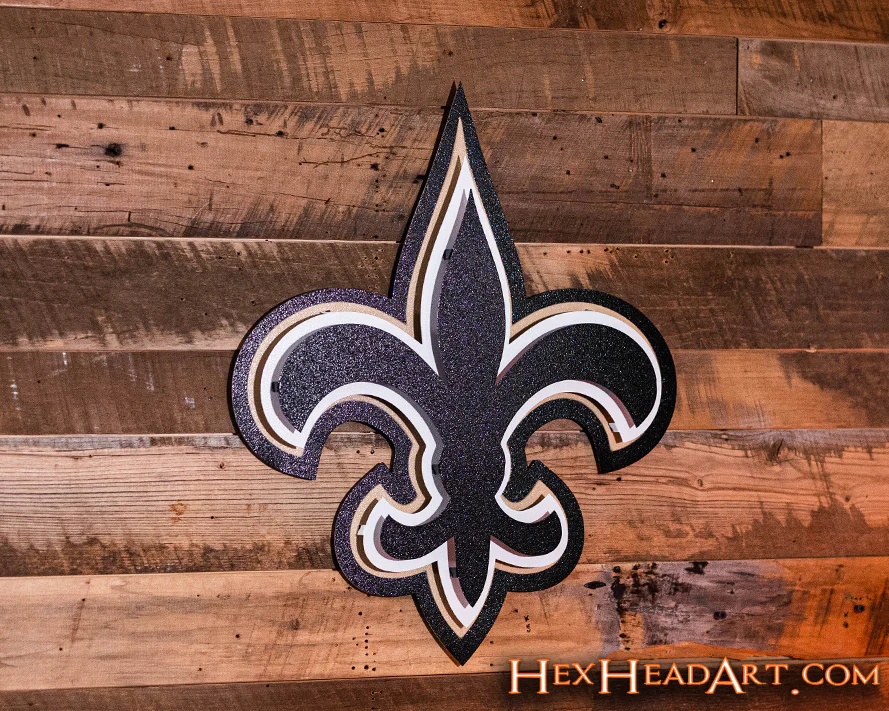 Black and Gold Fleur de Lis 3D Vintage Metal Wall Art - Image 3