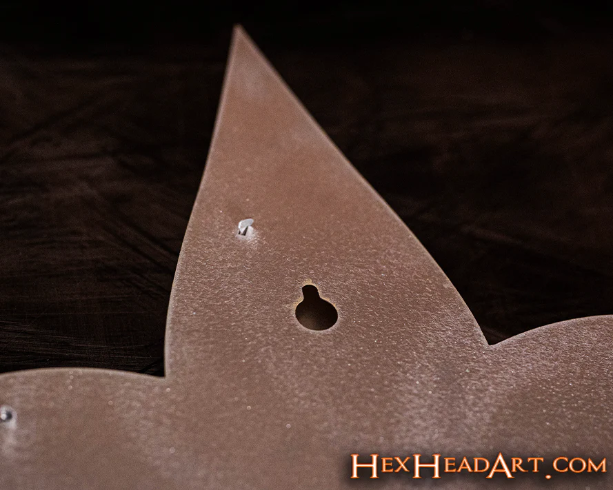 Black and Gold Fleur de Lis 3D Vintage Metal Wall Art - Image 7