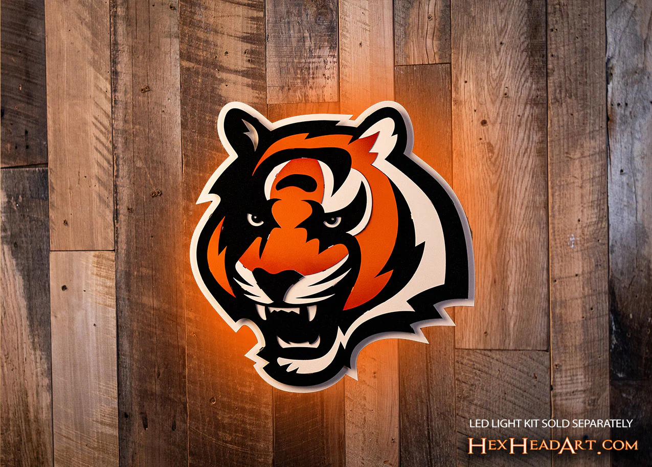 Cincinnati Bengals "Tiger Mascot" 3D Vintage Metal Wall Art - Image 3