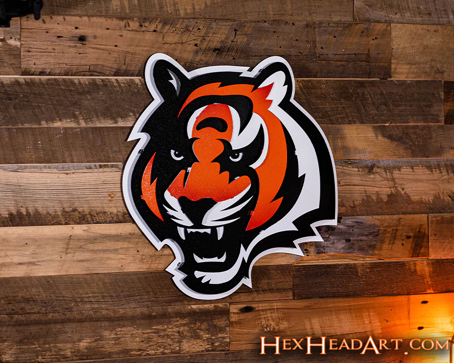 Cincinnati Bengals "Tiger Mascot" 3D Vintage Metal Wall Art - Image 5