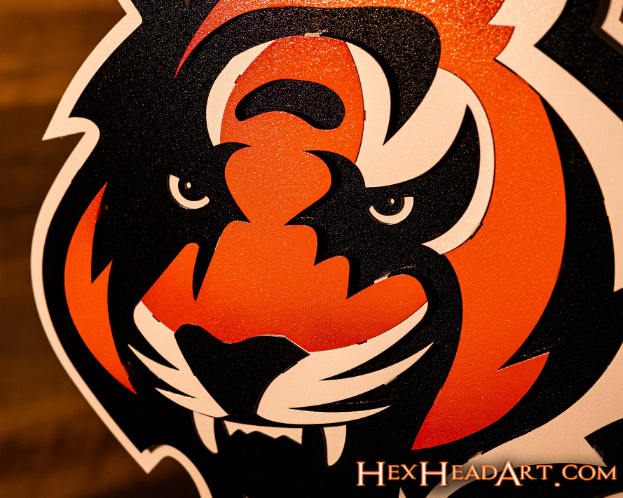 Cincinnati Bengals "Tiger Mascot" 3D Vintage Metal Wall Art - Image 6