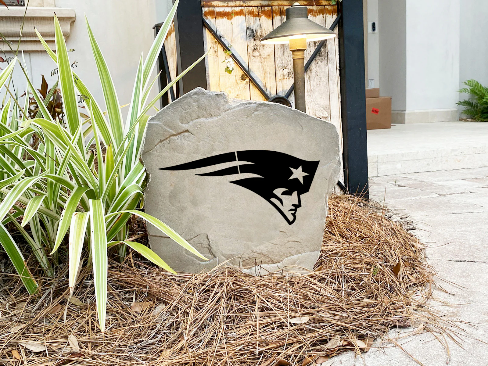 New England Patriots Design-A-Stone Landscape Art - Image 3